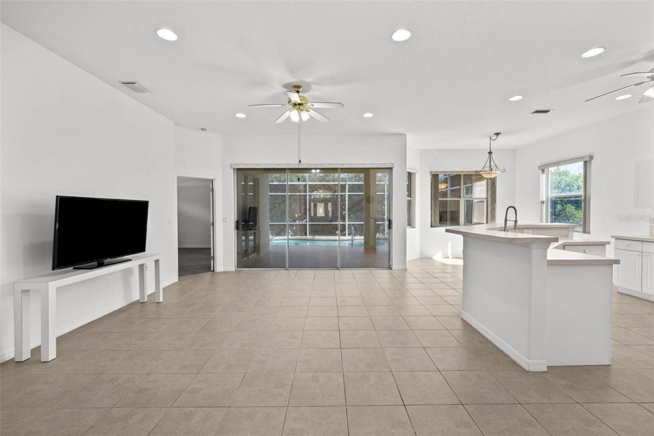 6011 Chaparral Avenue, Sarasota, FL 34243 Photo