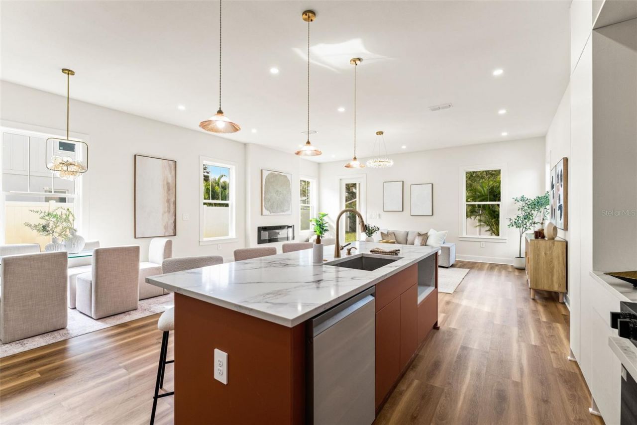 10164 Hodson Place, Seminole, FL 33776 Photo