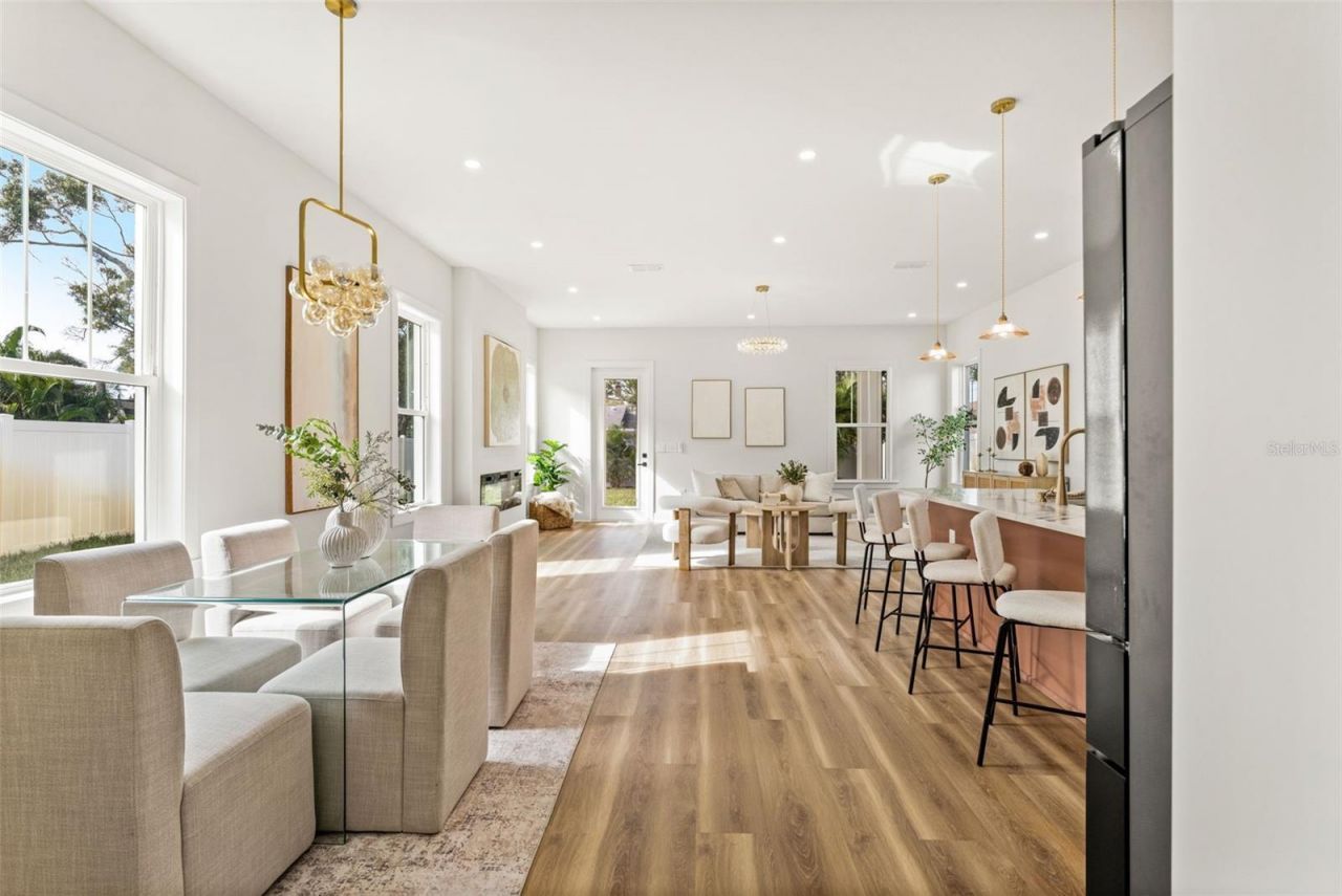 10164 Hodson Place, Seminole, FL 33776 Photo