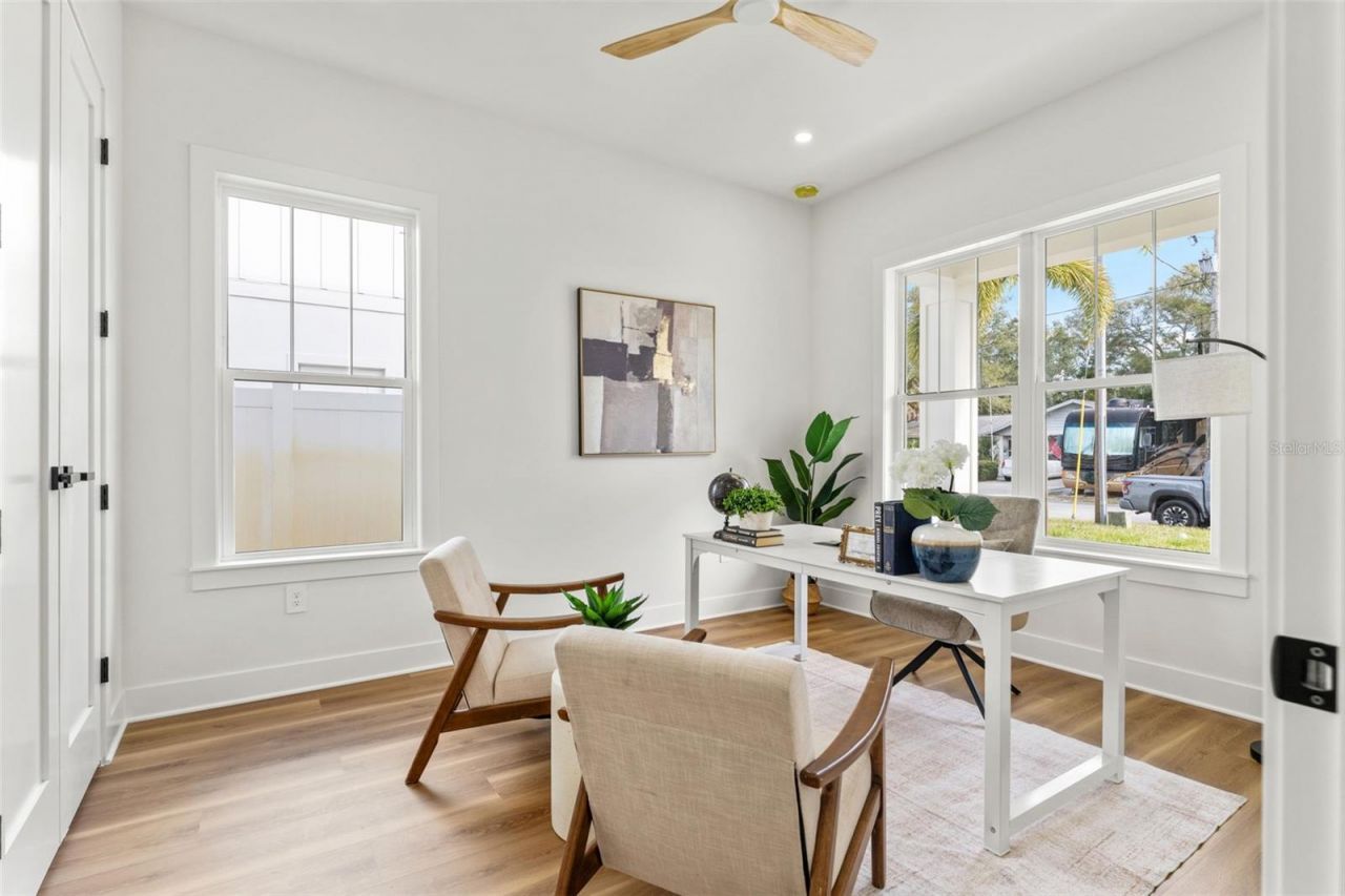 10164 Hodson Place, Seminole, FL 33776 Photo