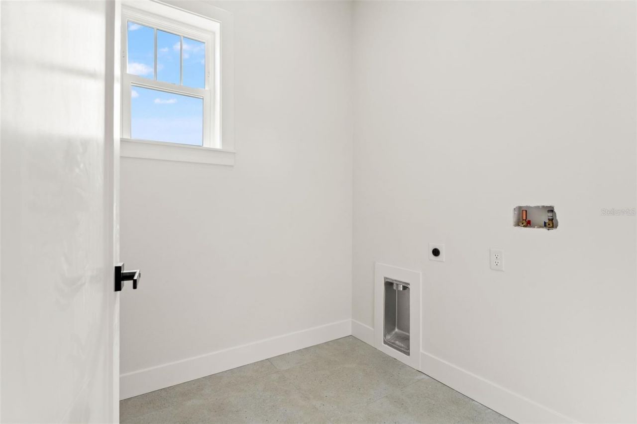 10164 Hodson Place, Seminole, FL 33776 Photo