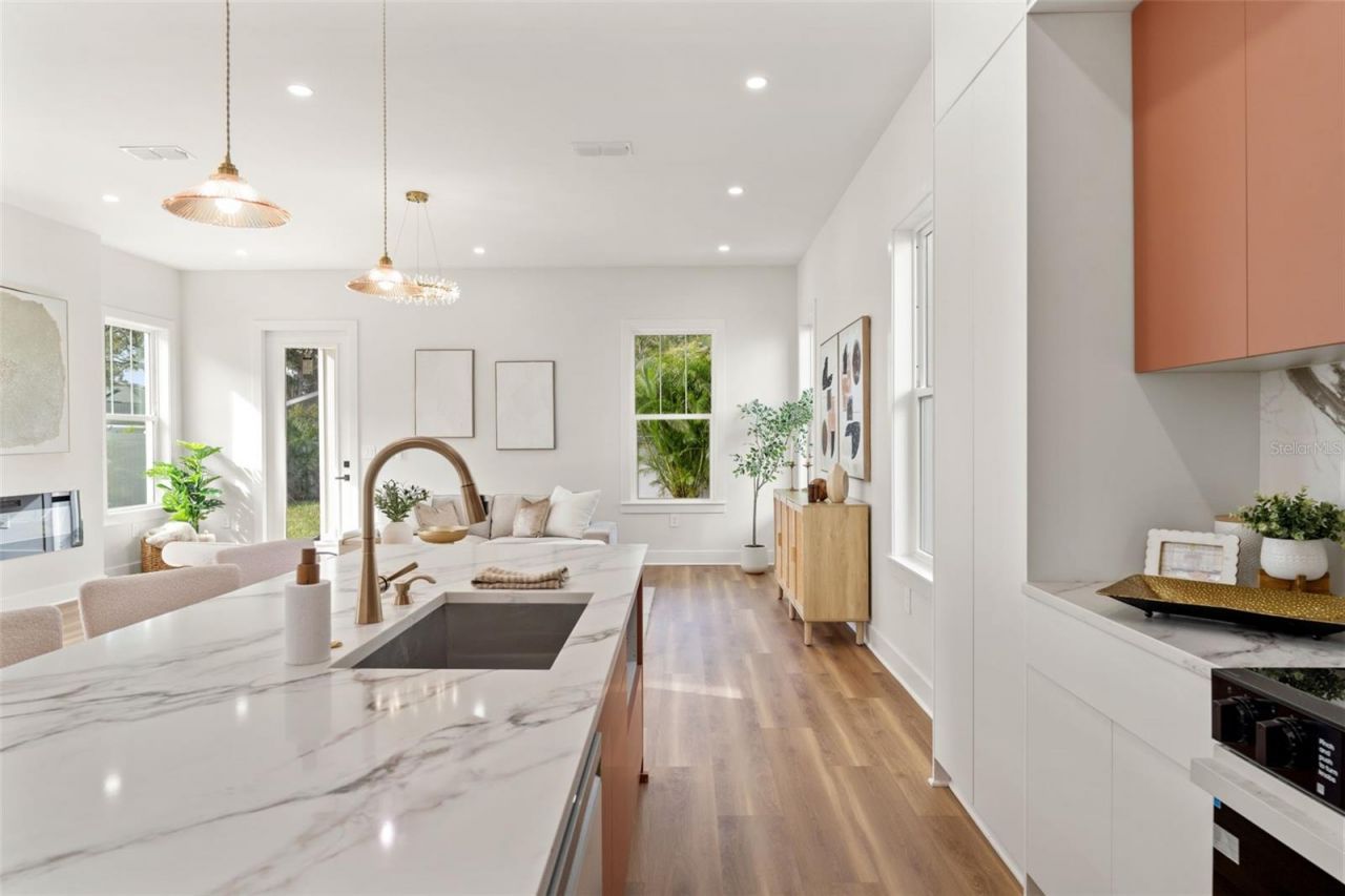 10164 Hodson Place, Seminole, FL 33776 Photo