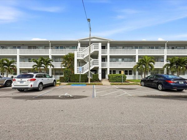 1001 77TH AVENUE N, Unit 307, ST PETERSBURG, FL 33702