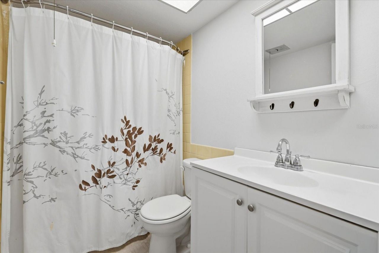 1001 77th Avenue N, Unit 307, Saint Petersburg, FL 33702 Photo