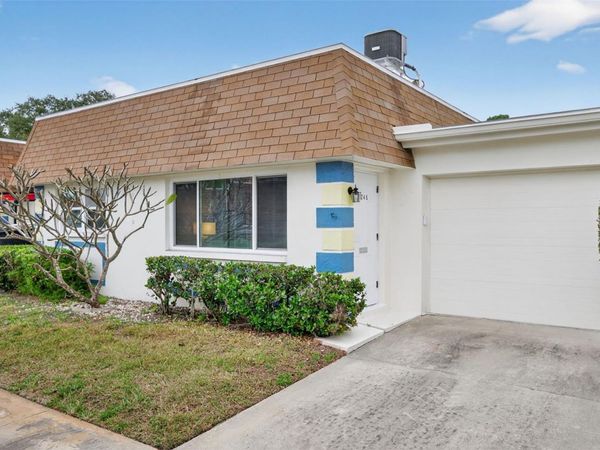 8245 VENDOME BOULEVARD N, PINELLAS PARK, FL 33781