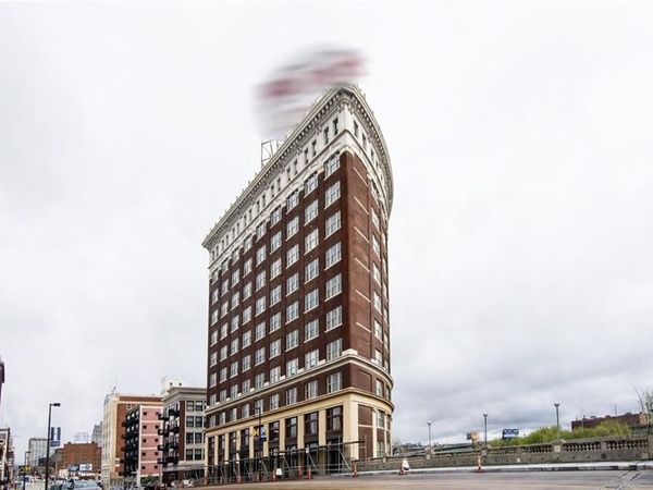 2107 Grand Avenue, Unit 1001-1002, Kansas City, MO 64108