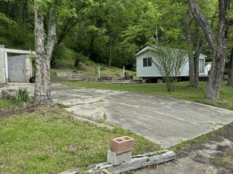 2116 Canter Drive, Portsmouth, OH 45662 Photo 3