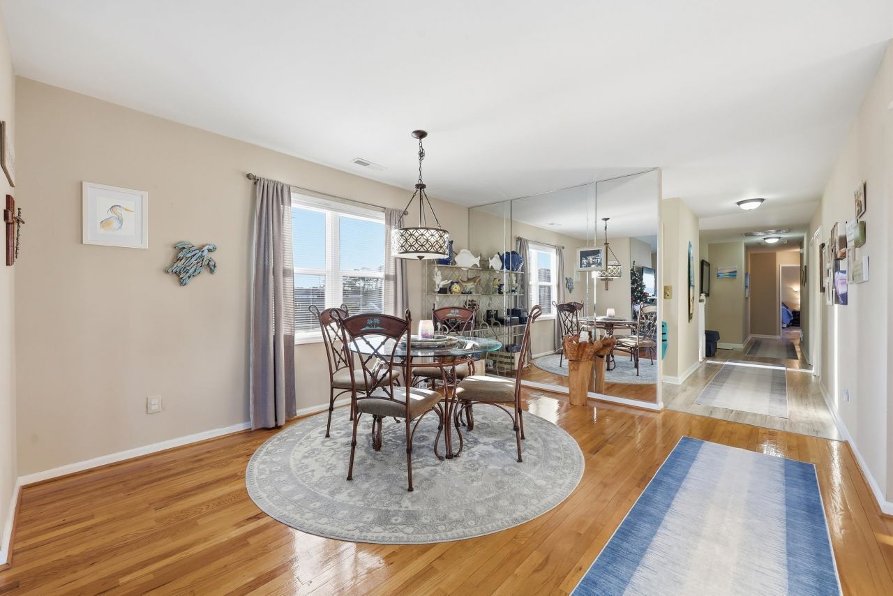 1511 Holly Dr. Photo 14