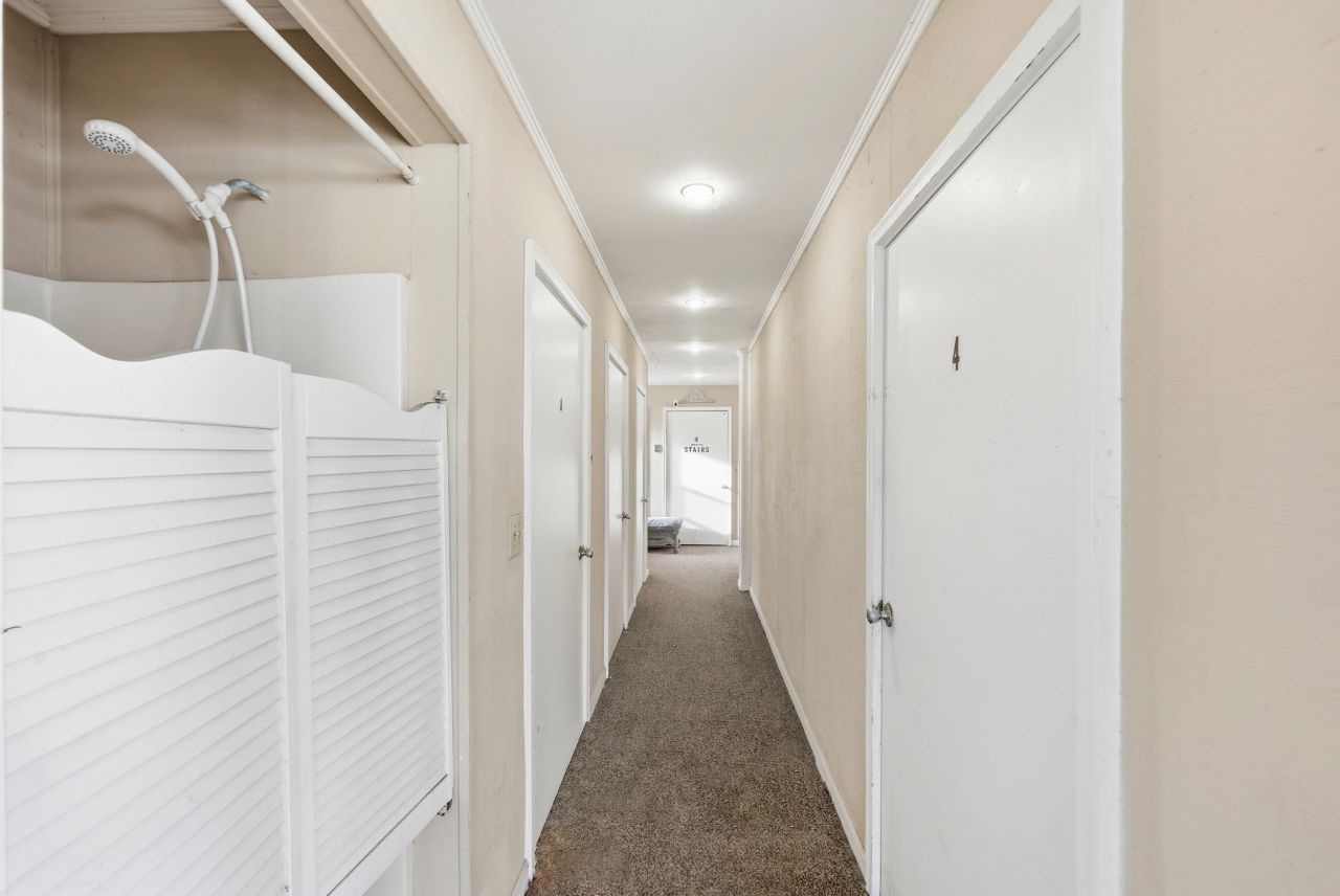 1511 Holly Dr. Photo 34