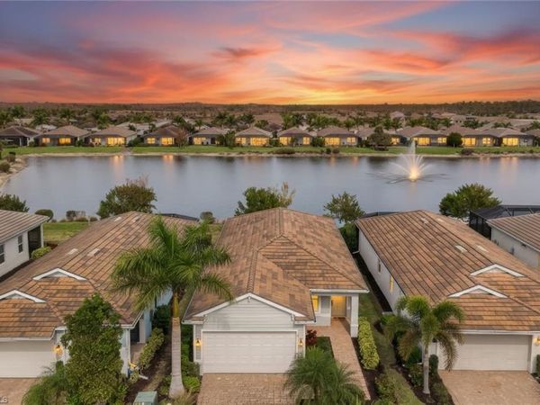 16717 Seasons Coast DR, BONITA SPRINGS, FL 34135