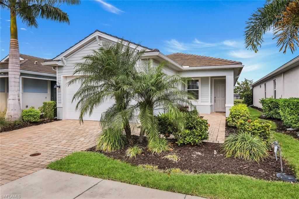 16717 Seasons Coast Dr, Bonita Springs, FL 34135 Photo