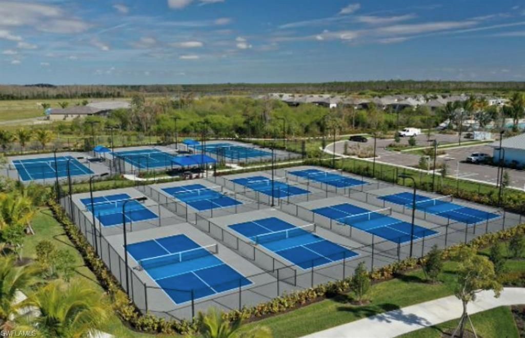 16717 Seasons Coast Dr, Bonita Springs, FL 34135 Photo