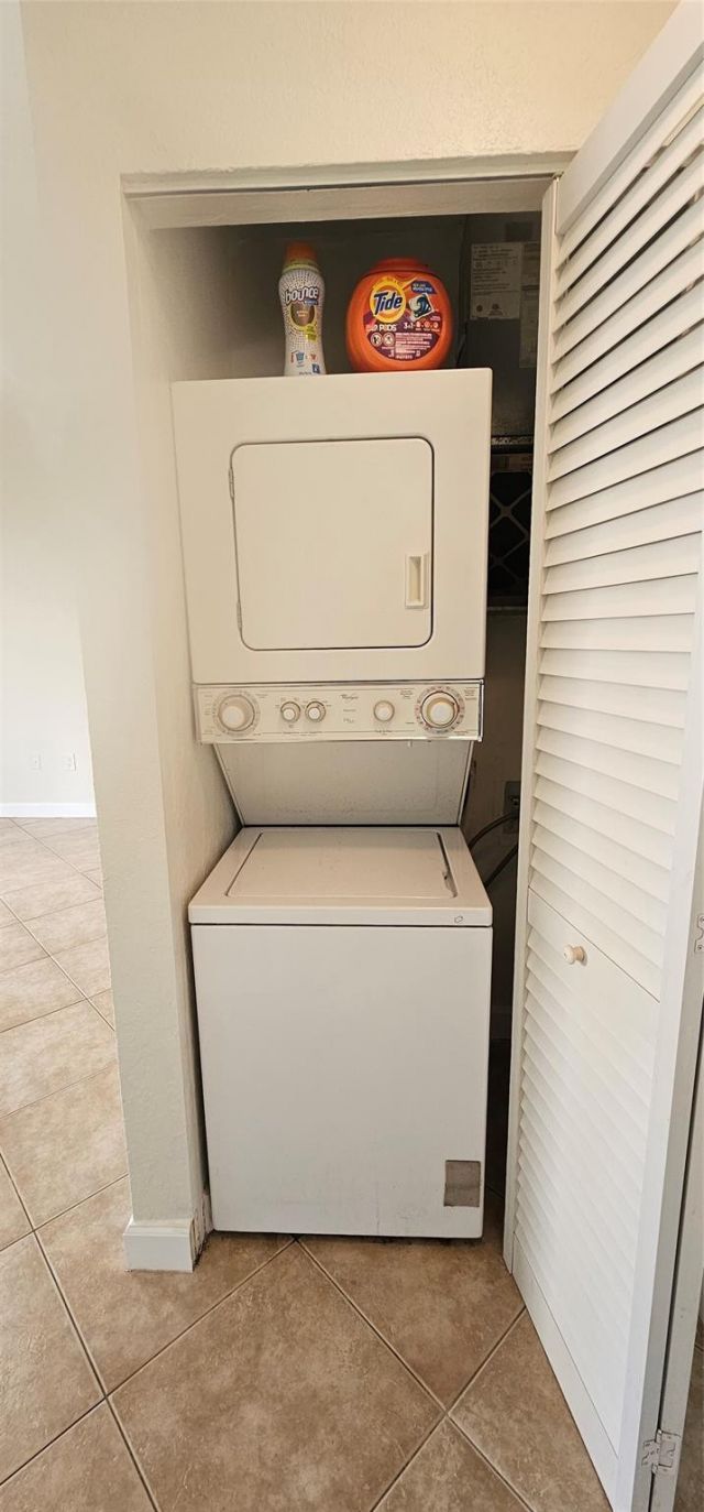 2001 NW 96th Terrace, Unit 10 F, Pembroke Pines, FL 33024 Photo