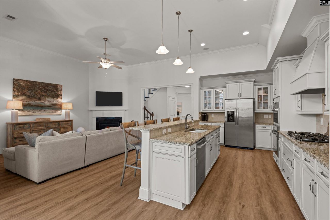 748 Moonsail Circle  Photo 12