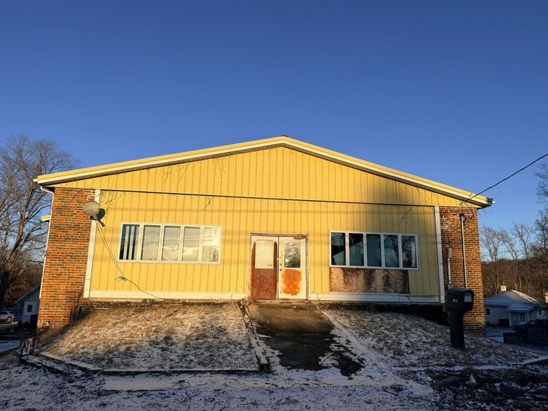 254 Zanesville Road , Roseville, OH 43777 Photo 2