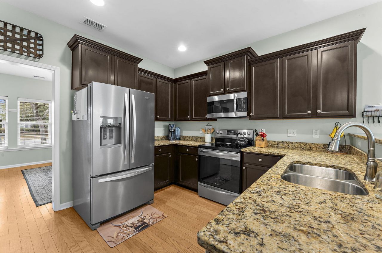 2053 Chilhowee Drive Photo 12