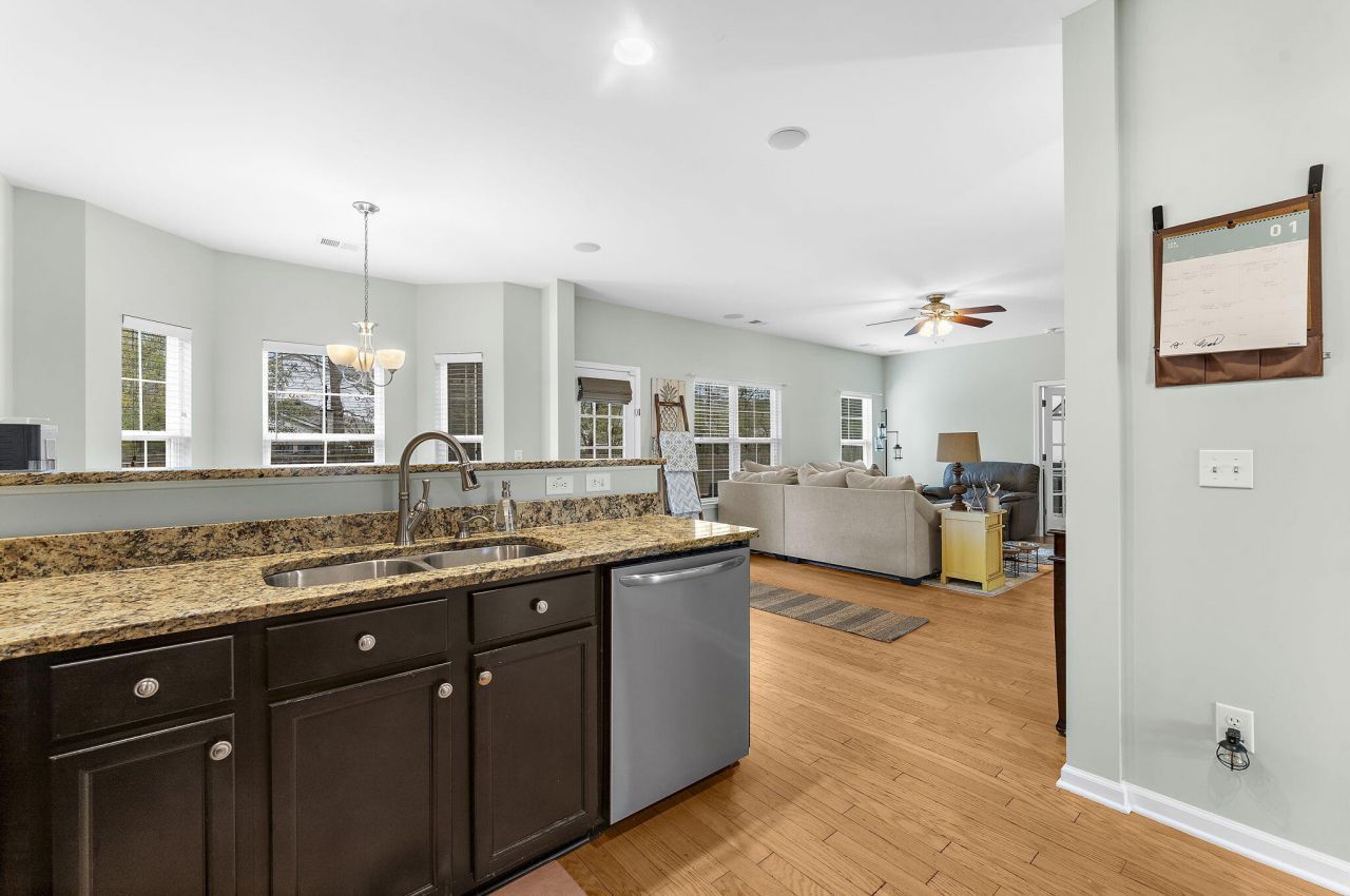 2053 Chilhowee Drive Photo 14