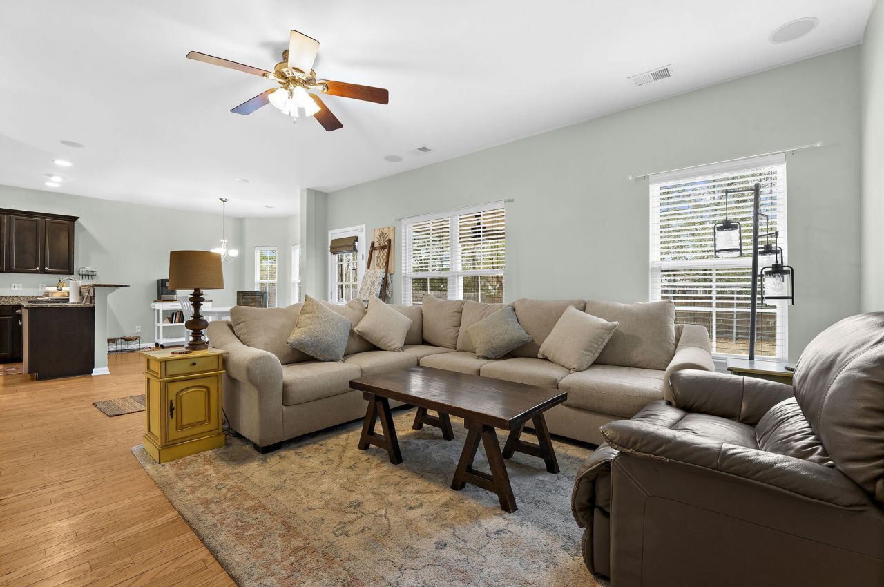 2053 Chilhowee Drive Photo 18