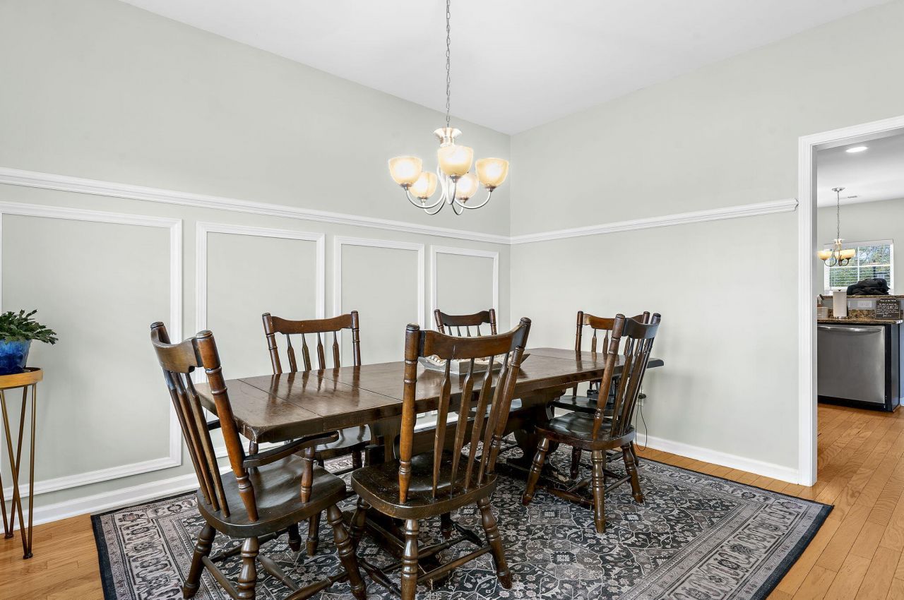 2053 Chilhowee Drive Photo 6