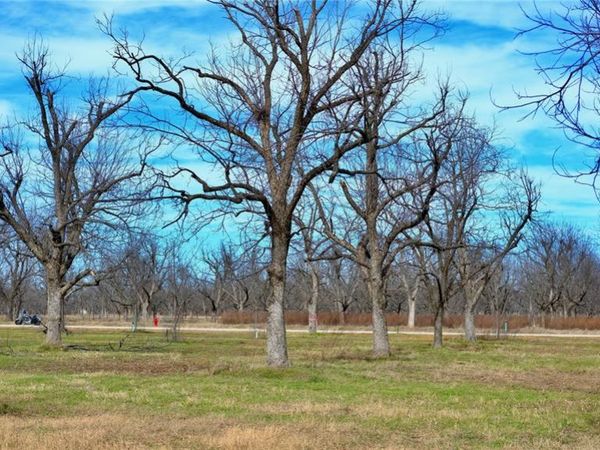 1625 Earhart Drive , Granbury, TX 76049