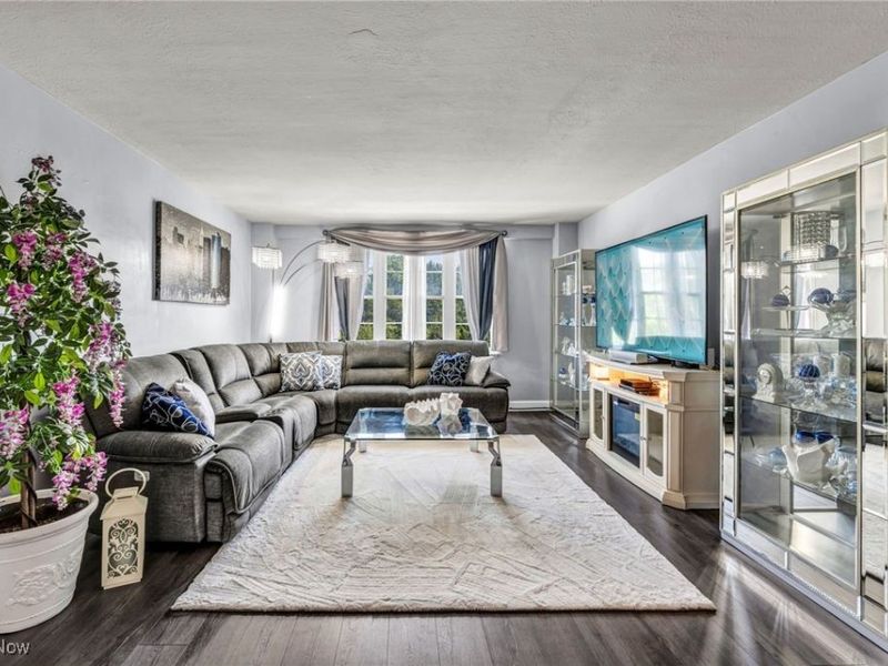 13800 Fairhill Road, Unit 520, Cleveland, OH 44120 Photo 11