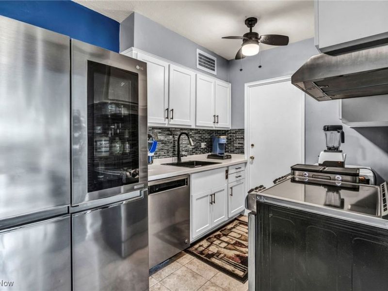 13800 Fairhill Road, Unit 520, Cleveland, OH 44120 Photo 7