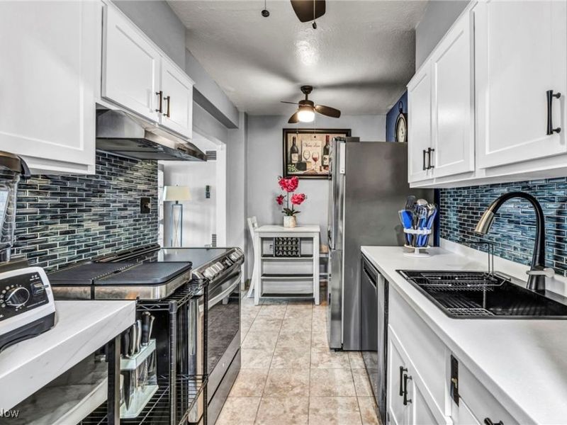 13800 Fairhill Road, Unit 520, Cleveland, OH 44120 Photo 8