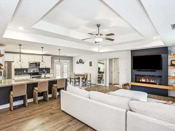 5063 Bonita Ave, Gulf Breeze, FL 32563