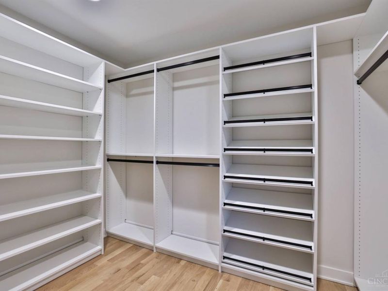 8765 Weller Road, Montgomery, OH 45249 Photo 19