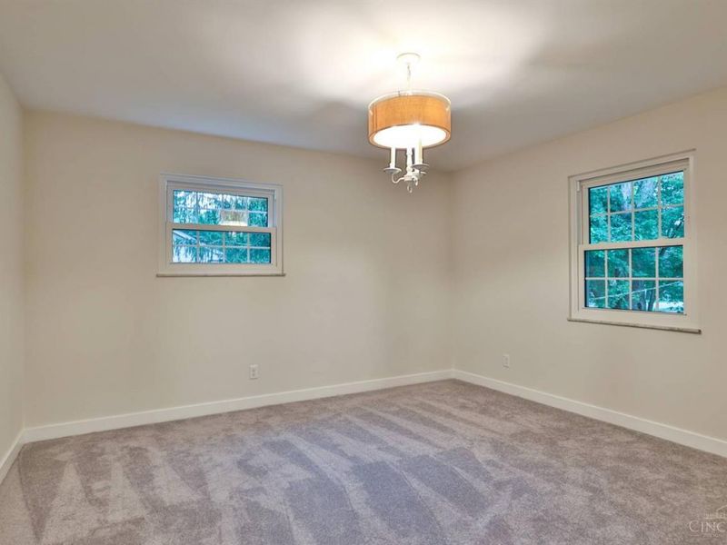 8765 Weller Road, Montgomery, OH 45249 Photo 23