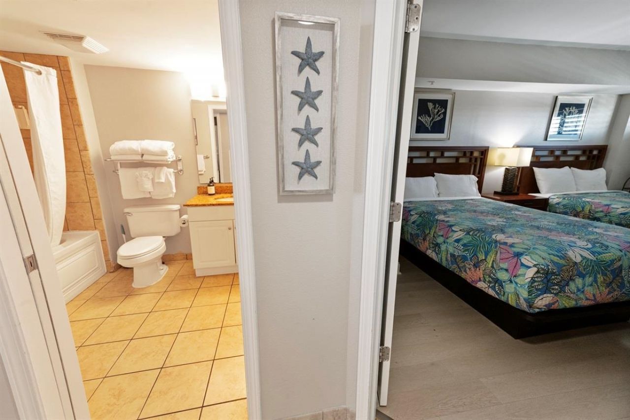 5300 N Ocean Blvd. Photo 16