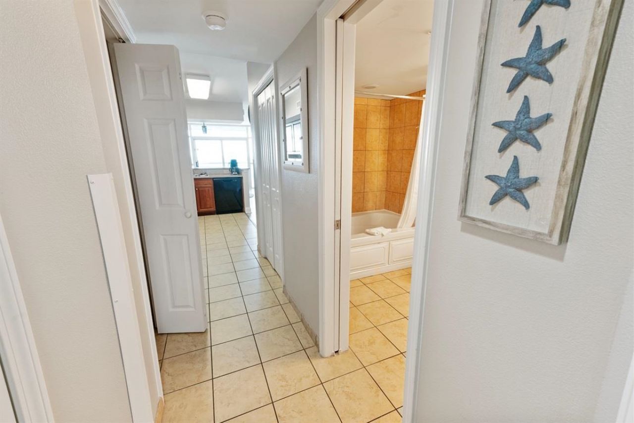 5300 N Ocean Blvd. Photo 25