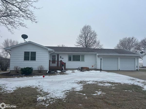 1306 SW 2nd, Eagle Grove, IA 50533