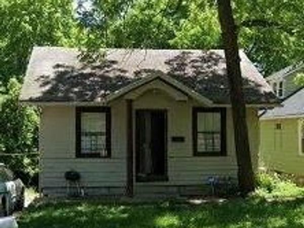 6121 Tracy Avenue, Kansas City, MO 64110