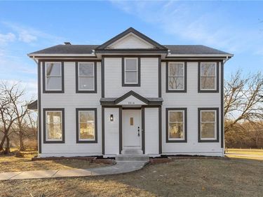 7014 N Brookside Road, Pleasant Valley, MO 64068