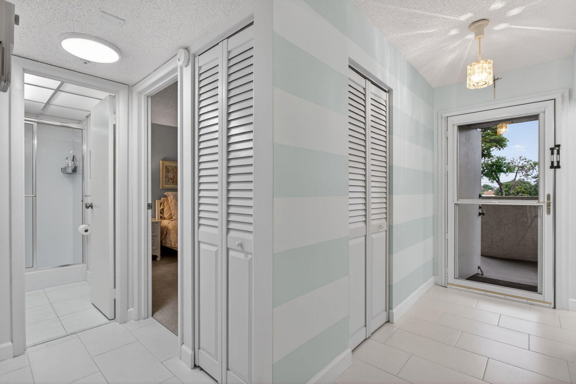 6080 NW 44th Street, Unit 214, Lauderhill, FL 33319 Photo