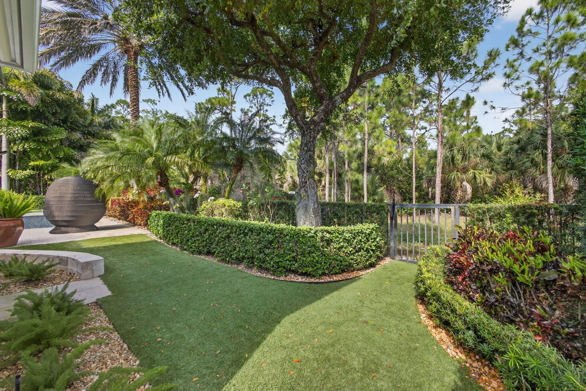213 Via Palacio, Palm Beach Gardens, FL 33418 Photo