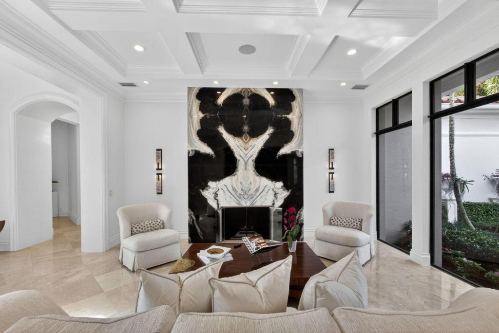 213 Via Palacio, Palm Beach Gardens, FL 33418 Photo