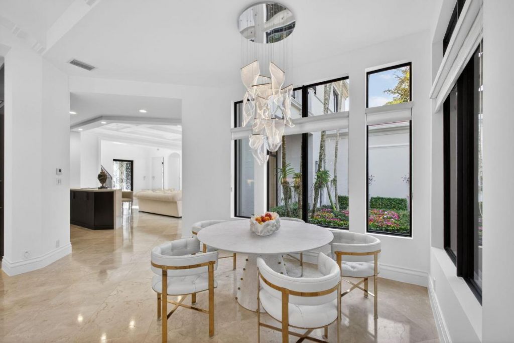 213 Via Palacio, Palm Beach Gardens, FL 33418 Photo