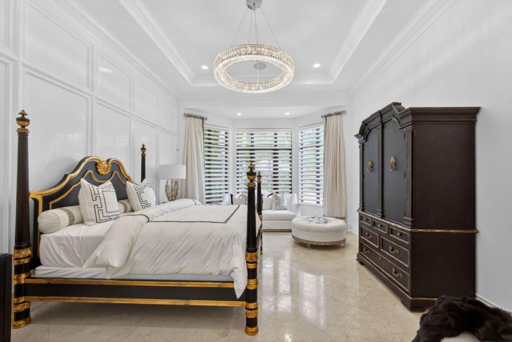 213 Via Palacio, Palm Beach Gardens, FL 33418 Photo