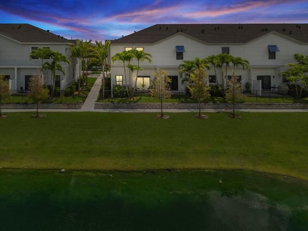 353 NW 8th Court, Pompano Beach, FL 33060