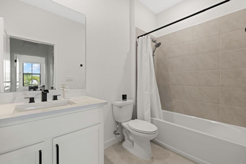 353 NW 8th Court, Pompano Beach, FL 33060 Photo