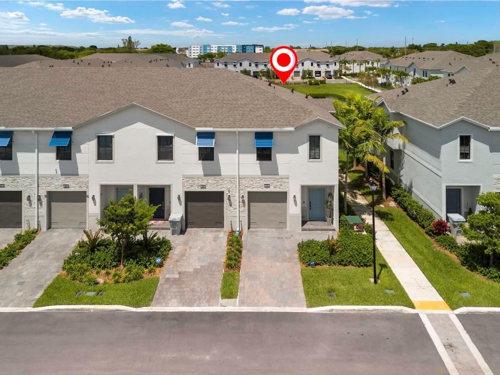 353 NW 8th Court, Pompano Beach, FL 33060 Photo