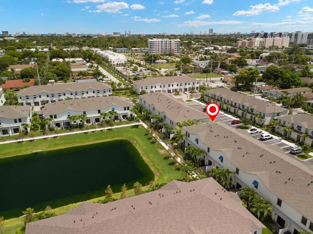 353 NW 8th Court, Pompano Beach, FL 33060 Photo