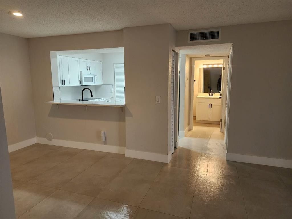 1229 SW 46th Avenue, Unit 405, Pompano Beach, FL 33069 Photo