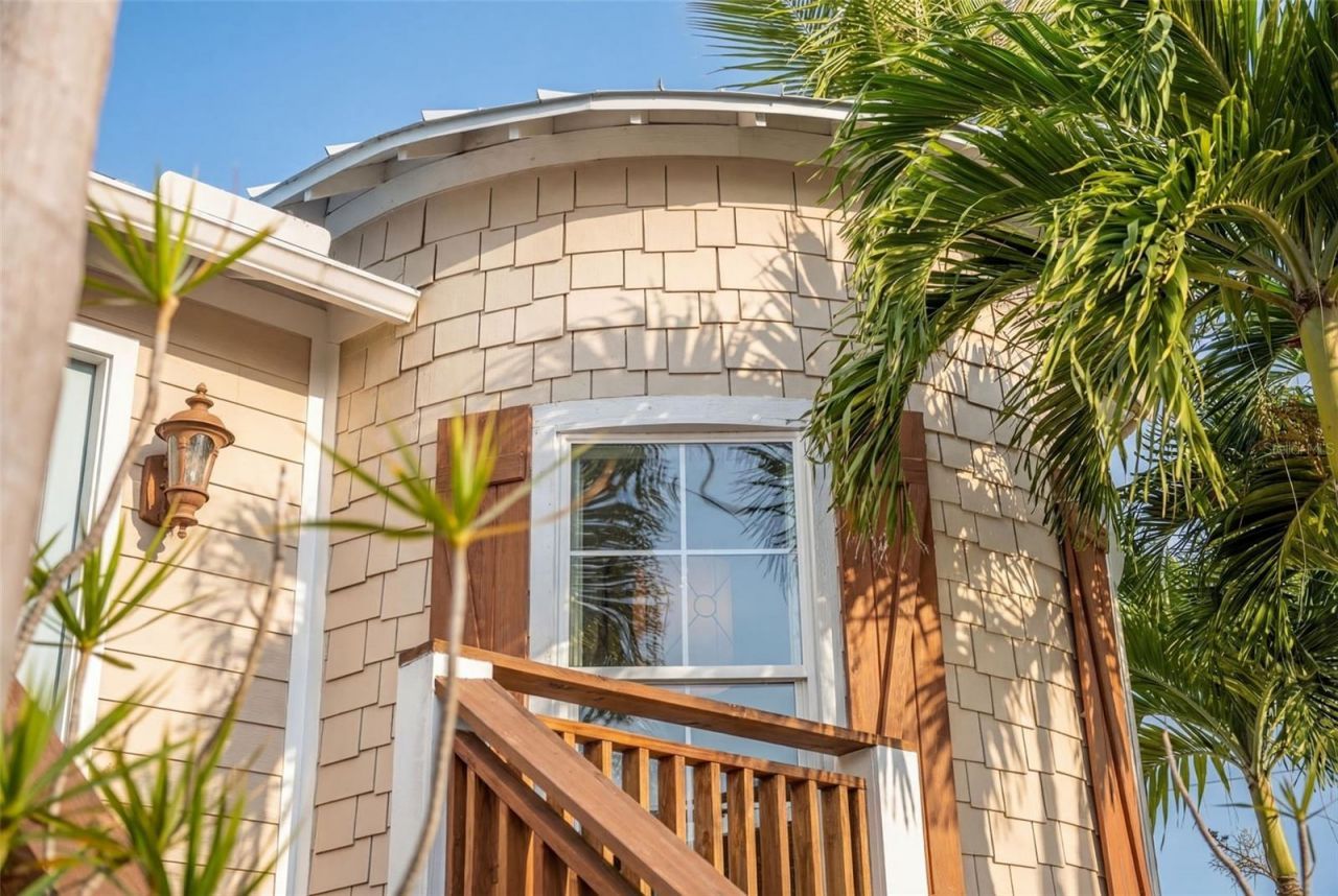 412 73rd Street, Holmes Beach, FL 34217 Photo