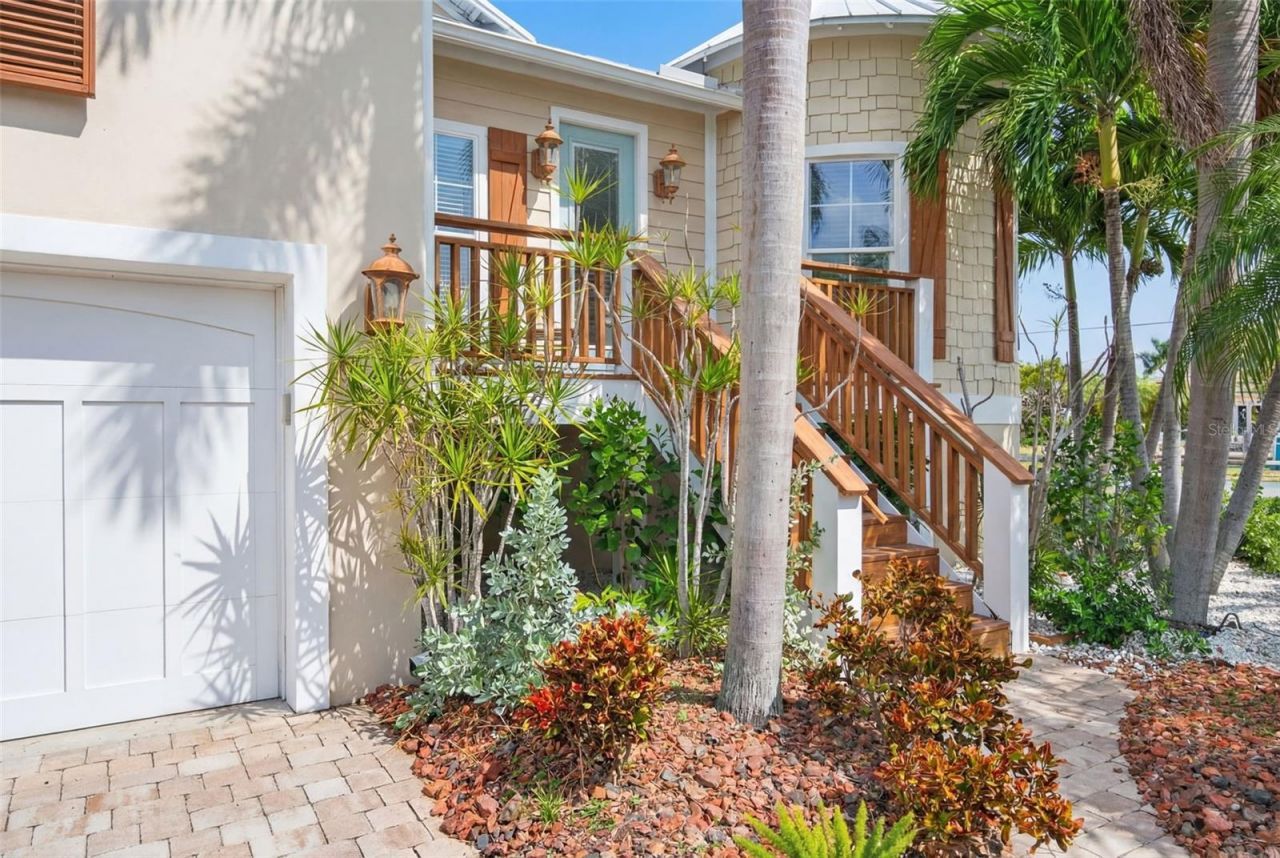 412 73rd Street, Holmes Beach, FL 34217 Photo