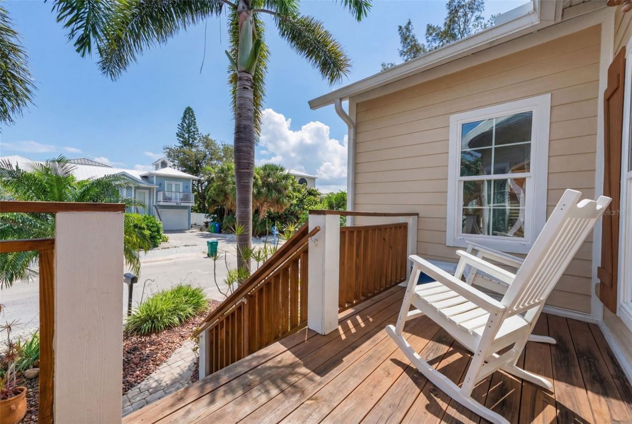 412 73rd Street, Holmes Beach, FL 34217 Photo