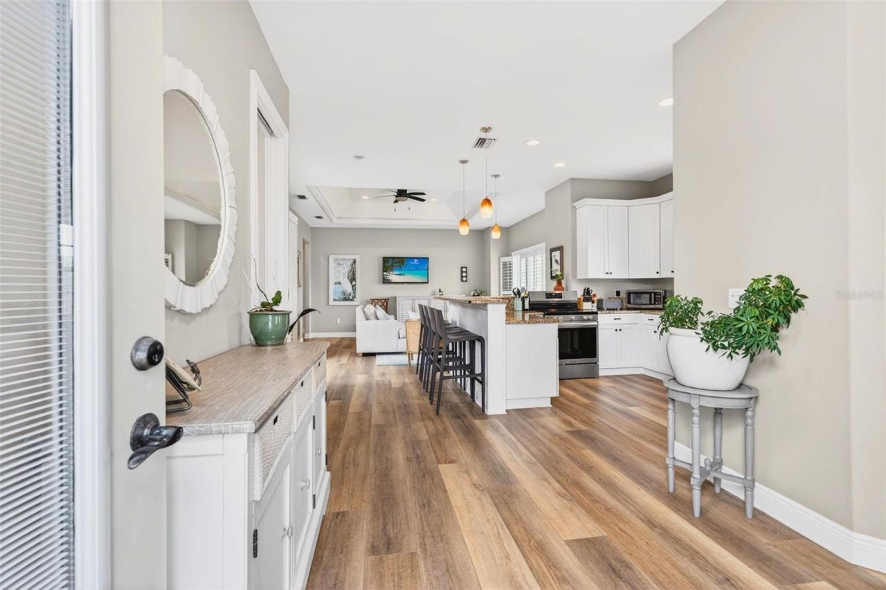 412 73rd Street, Holmes Beach, FL 34217 Photo