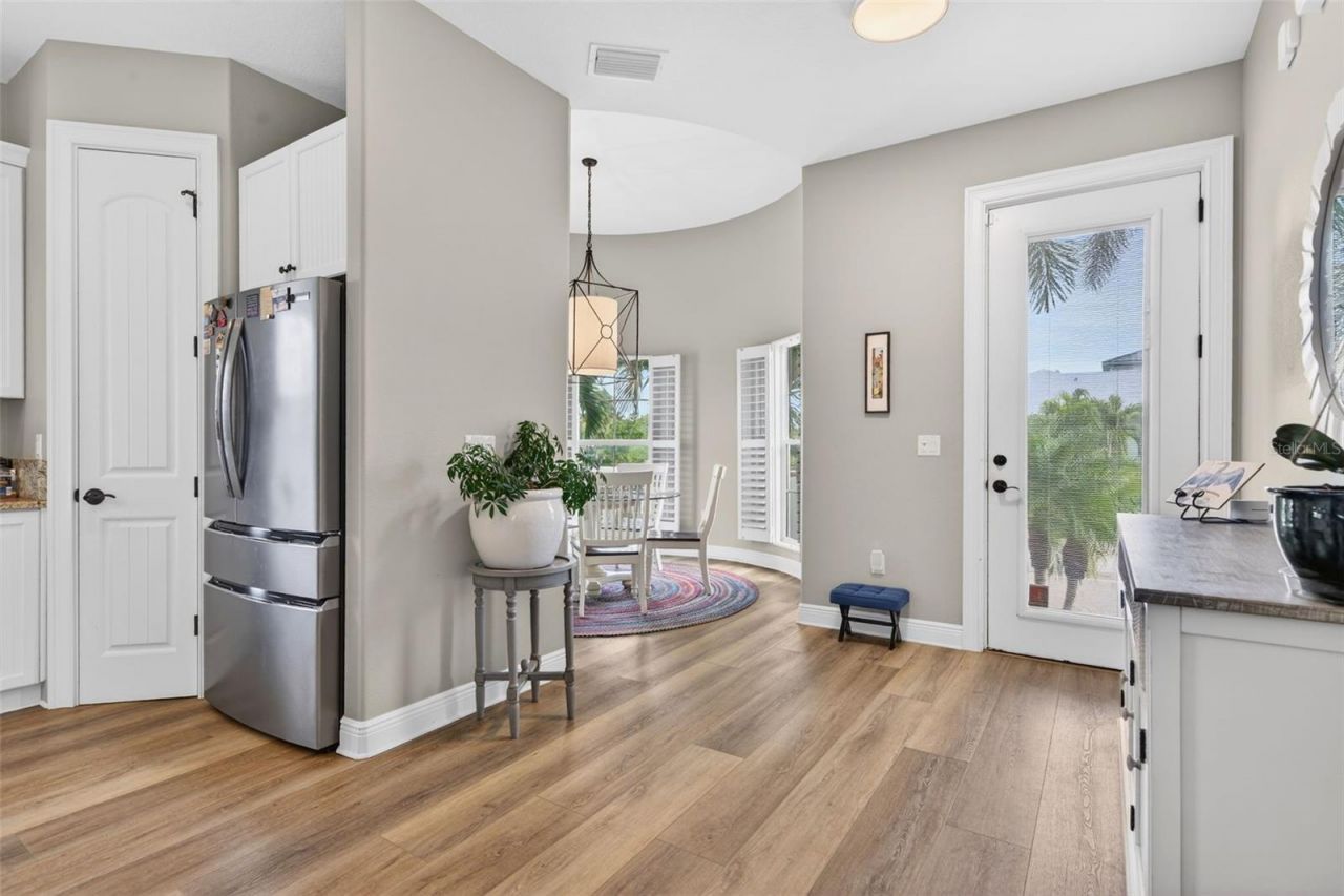 412 73rd Street, Holmes Beach, FL 34217 Photo